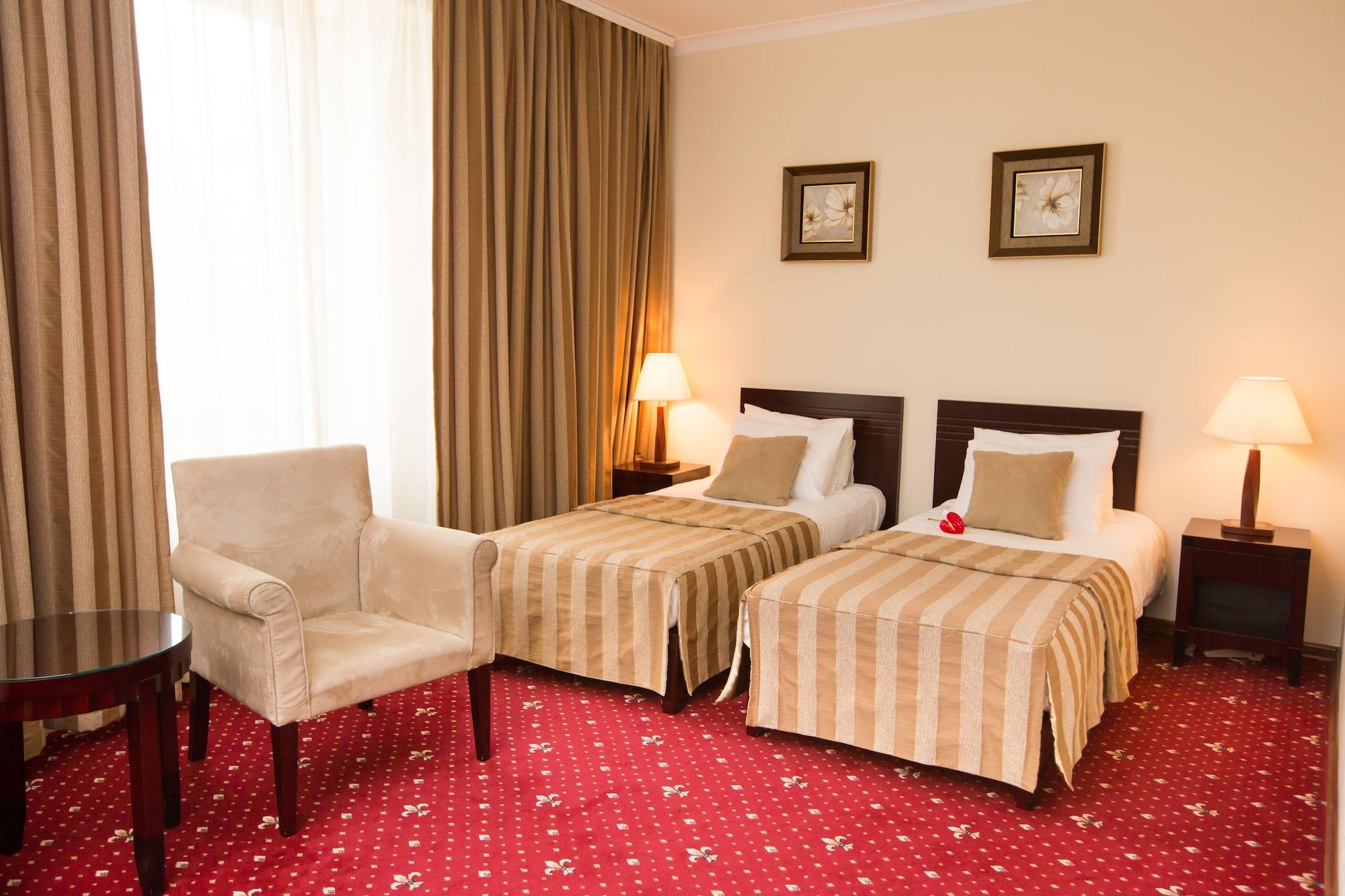 Jumbo Hotel Chisinau Luaran gambar