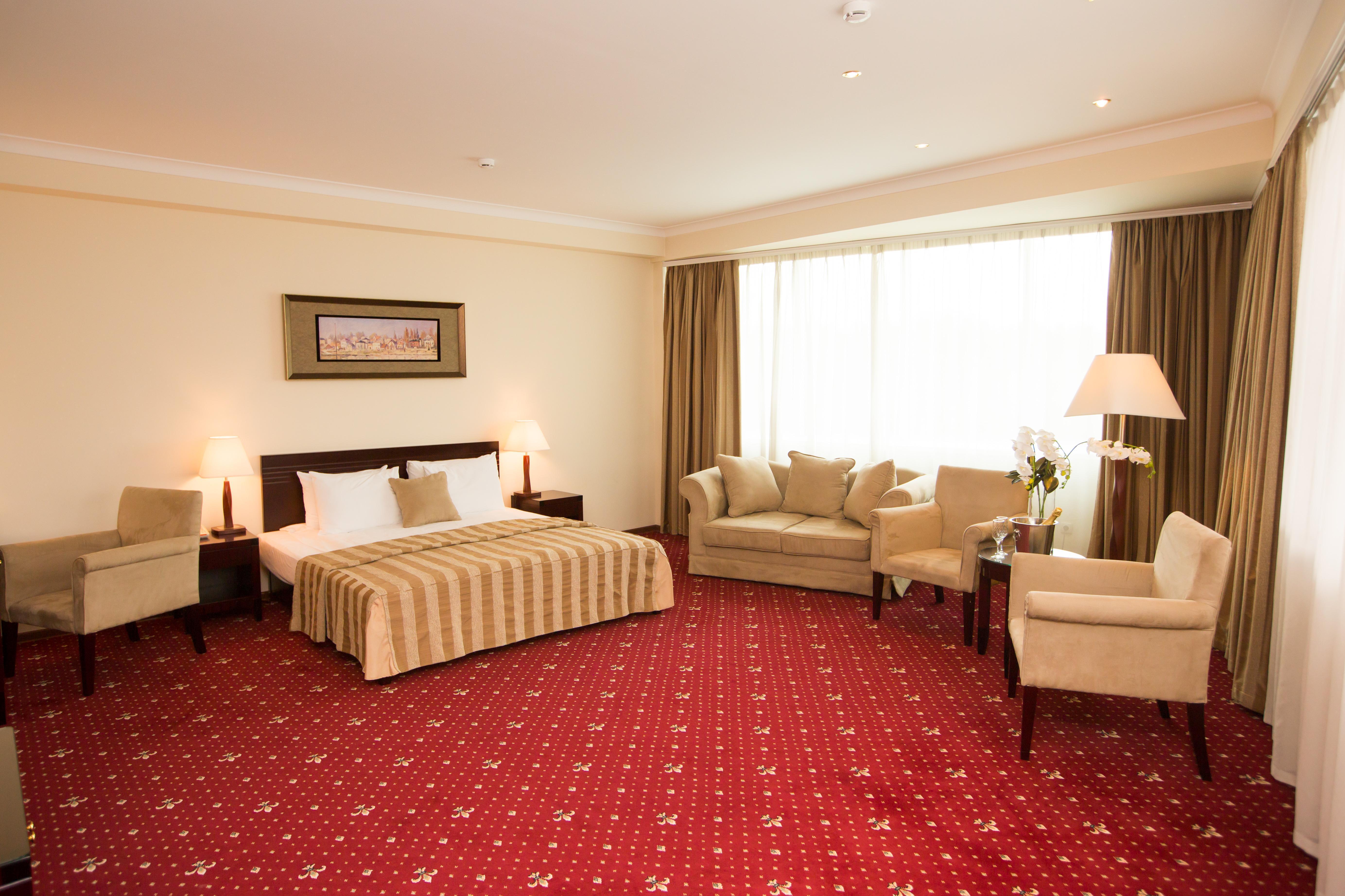 Jumbo Hotel Chisinau Luaran gambar